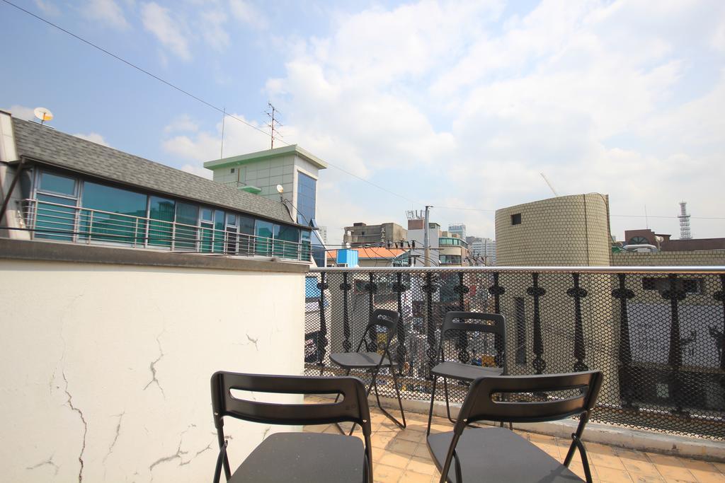 The One Hostel Hongdae In Seoul - Foreigner Only Zimmer foto